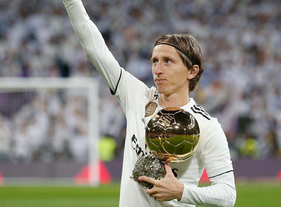 乌拉圭逆转曼城,莫德里奇高光表现的简单介绍 乌拉圭逆转曼城,莫德里奇高光表现的简单介绍