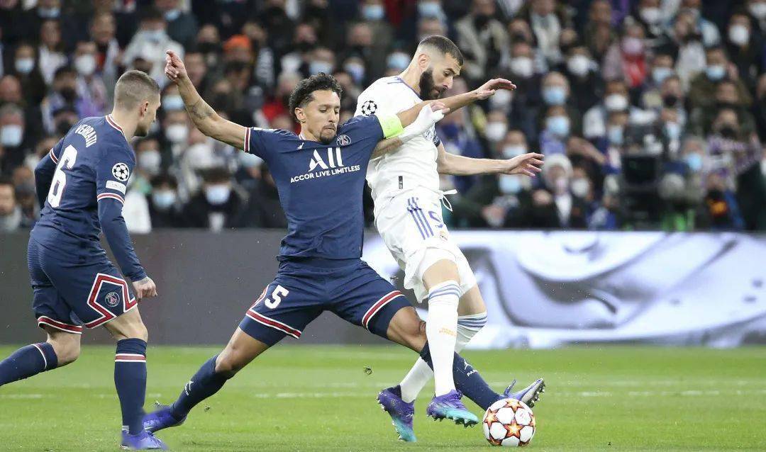 关于皇马翻盘巴黎，本泽马三分雨点燃全场的信息