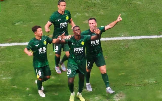 甘冈战平梅斯，保级形势良好