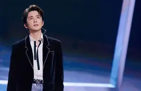 包含都灵签约新后卫,都灵引进新后防力量的词条 包含都灵签约新后卫,都灵引进新后防力量的词条