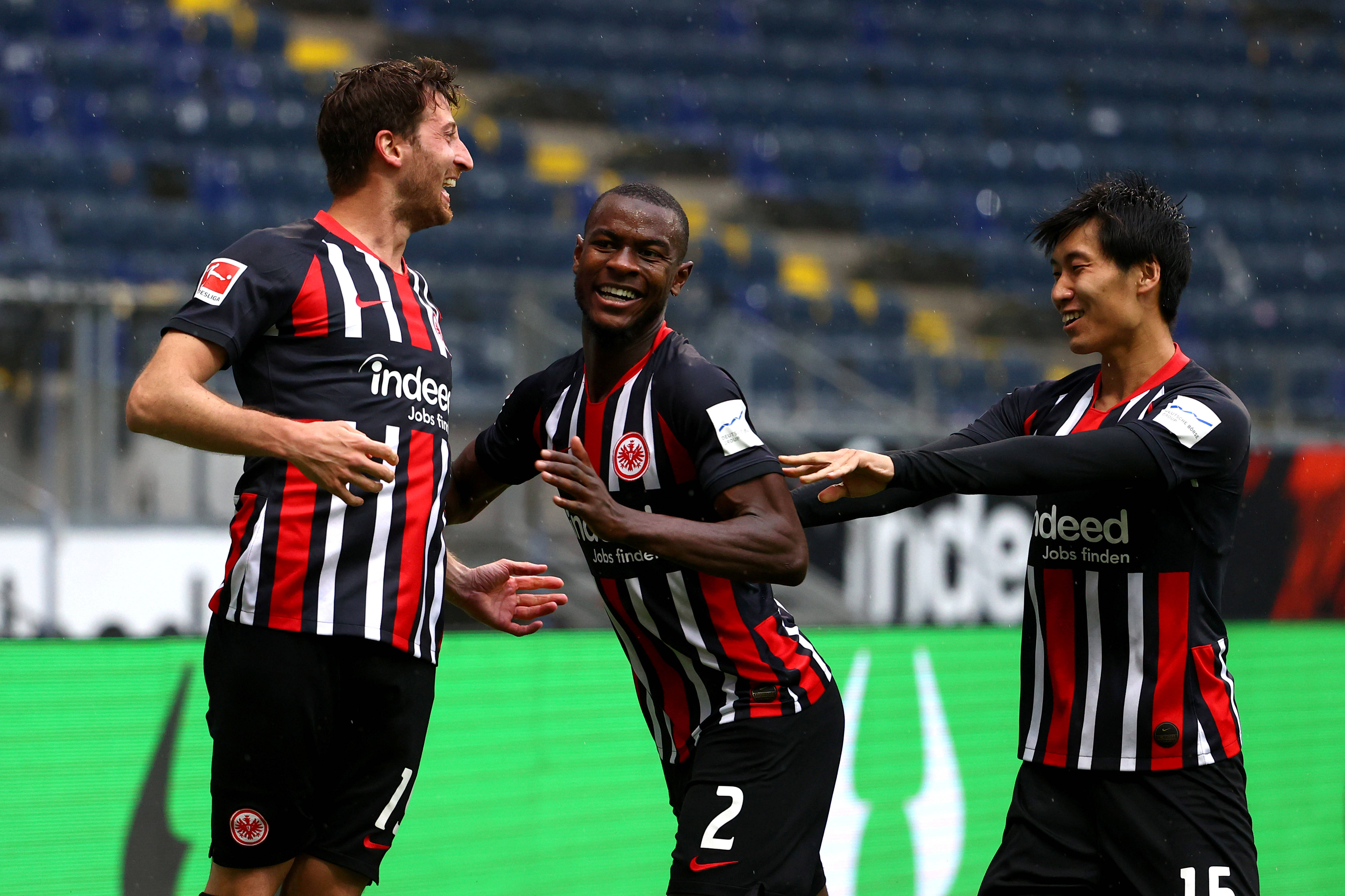 法兰克福主场失利,积分榜下滑的简单介绍 法兰克福主场失利,积分榜下滑的简单介绍