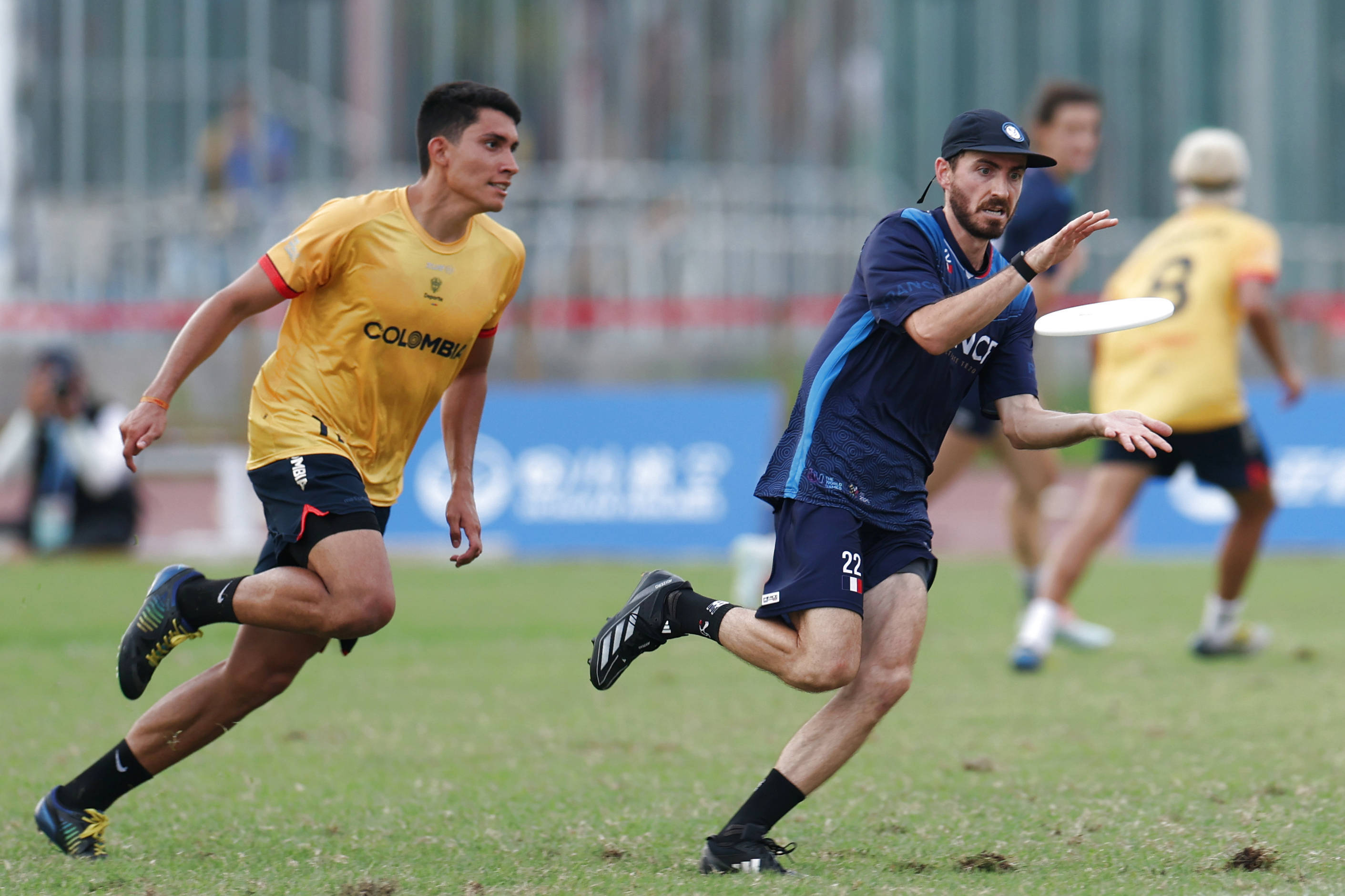 关于哥伦比亚球队成功晋级,迎接新挑战的信息 关于哥伦比亚球队成功晋级,迎接新挑战的信息