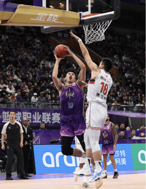 关于山东男篮逆转吉林队取得胜利的信息