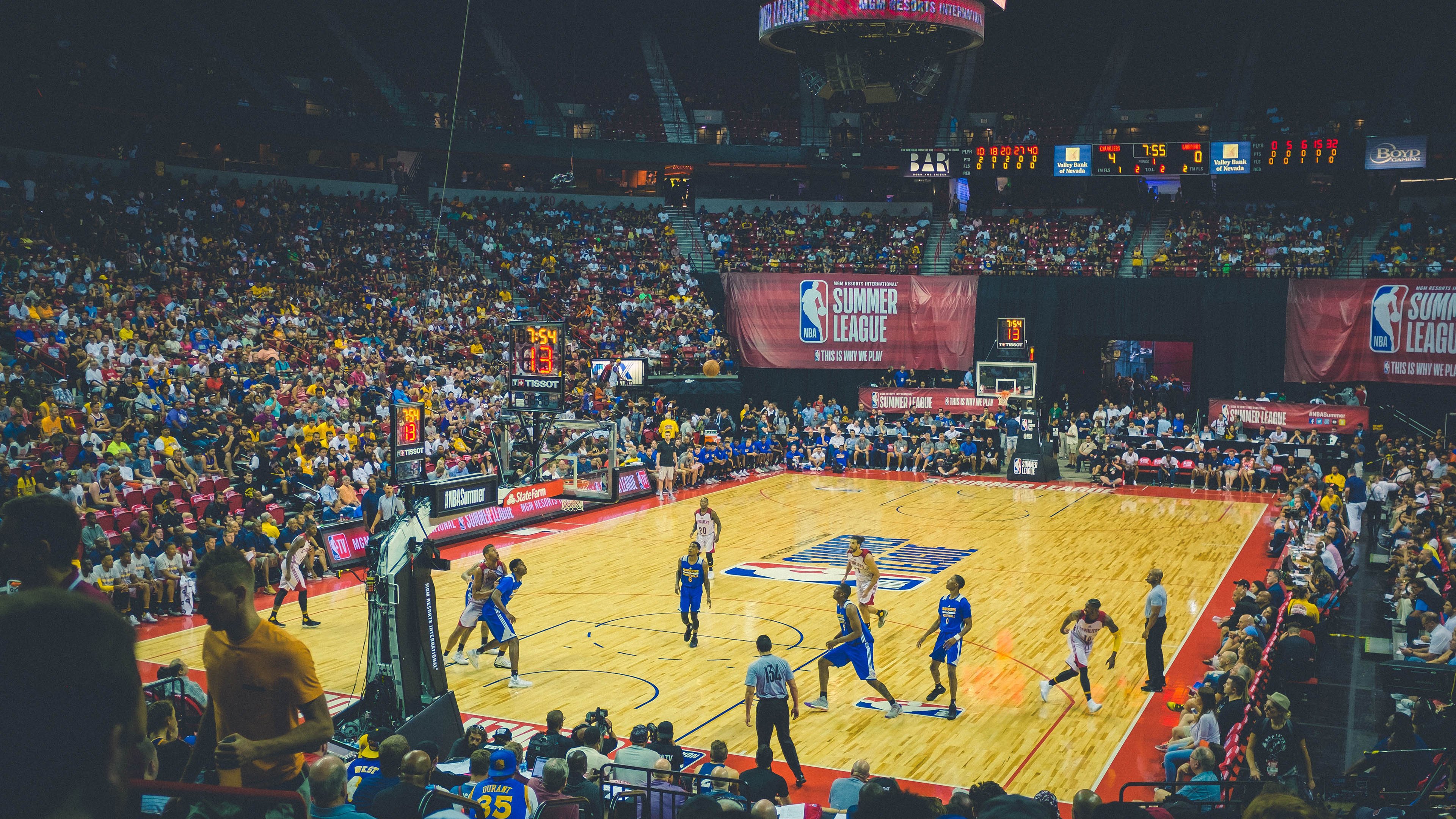 雪域孤狼的咆哮，约基奇西决生死战接管比赛，吉林精神鏖战掘金