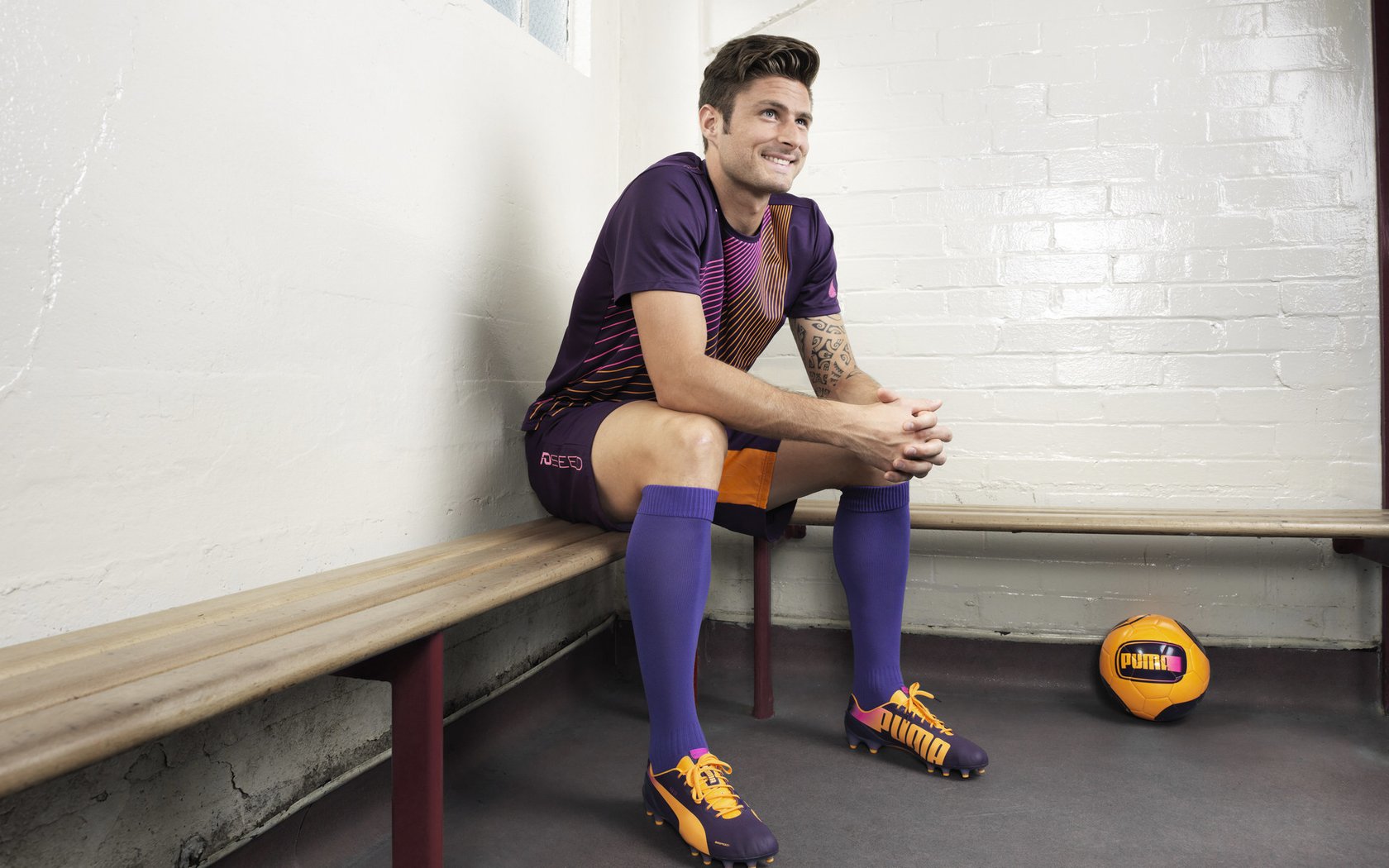 锡安之夜,当F1街道赛的悬念在霓虹中提前终结